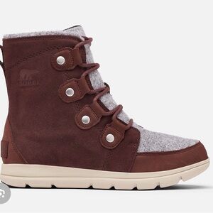 Sorel Explorer Joan Boots